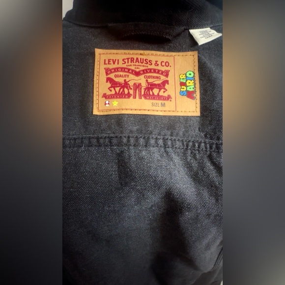 NWOT Levi's Super Mario Men's Black Denim Jacket Size M PIT TO PIT 21 LENGTH 25 - Picture 13 of 14